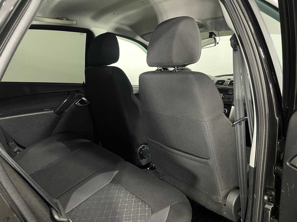 Lada (ВАЗ) Granta с пробегом — 2019 год. Фото: #15