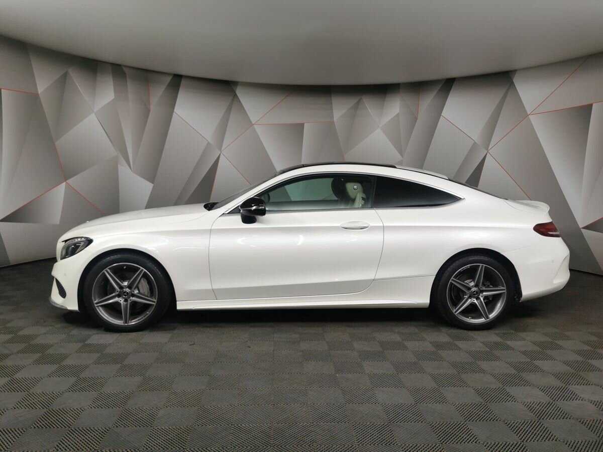 Mercedes-Benz C-Класс с пробегом — 2015 год. Фото: #4