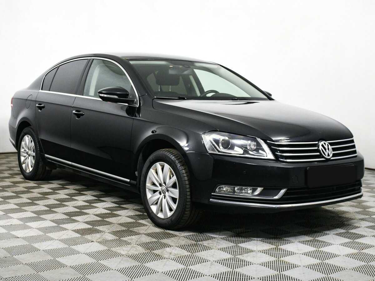 Volkswagen Passat с пробегом — 2013 год. Фото: #2