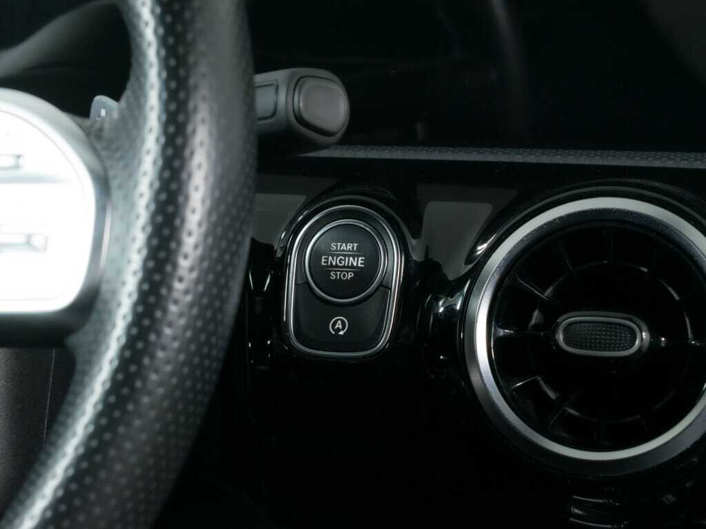 Mercedes-Benz A-Класс с пробегом — 2018 год. Фото: #13