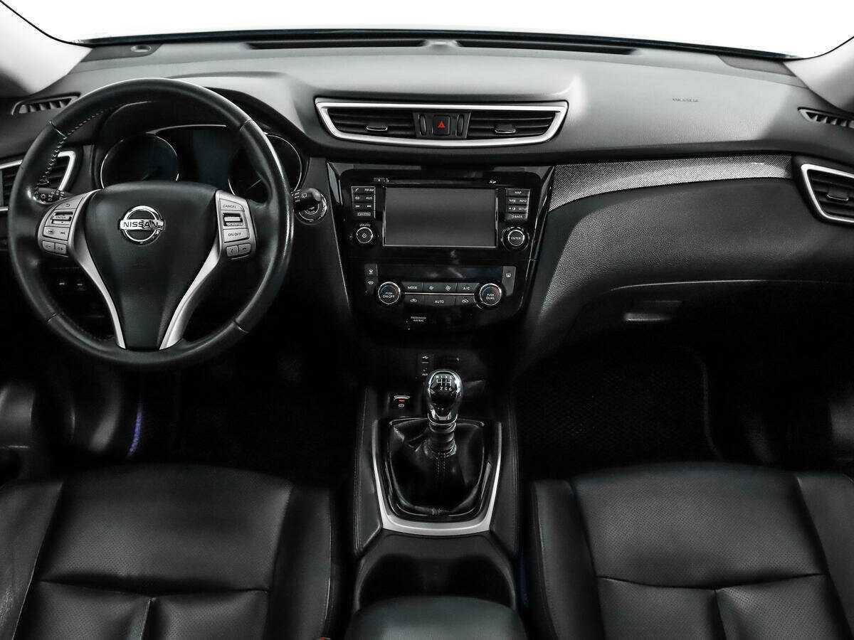Nissan X-Trail с пробегом — 2015 год. Фото: #12