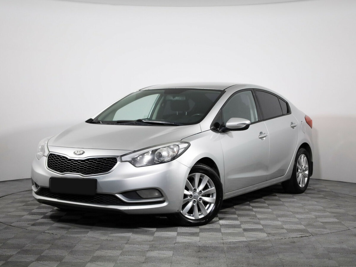 Kia Cerato с пробегом — 2013 год. Посмотреть фото