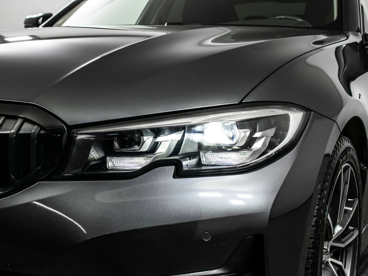 BMW 3 серии с пробегом — 2020 год. Фото: #16