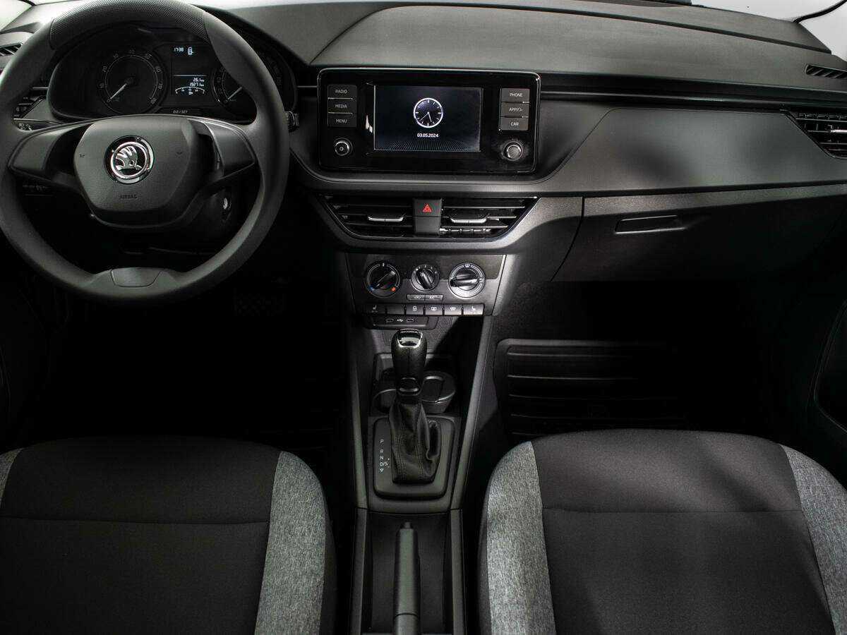 Skoda Rapid с пробегом — 2022 год. Фото: #9