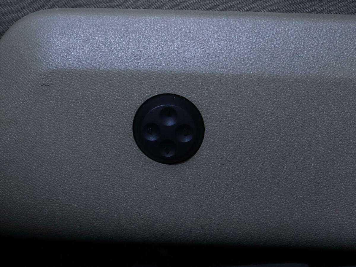 Mercedes-Benz E-Класс с пробегом — 2012 год. Фото: #16