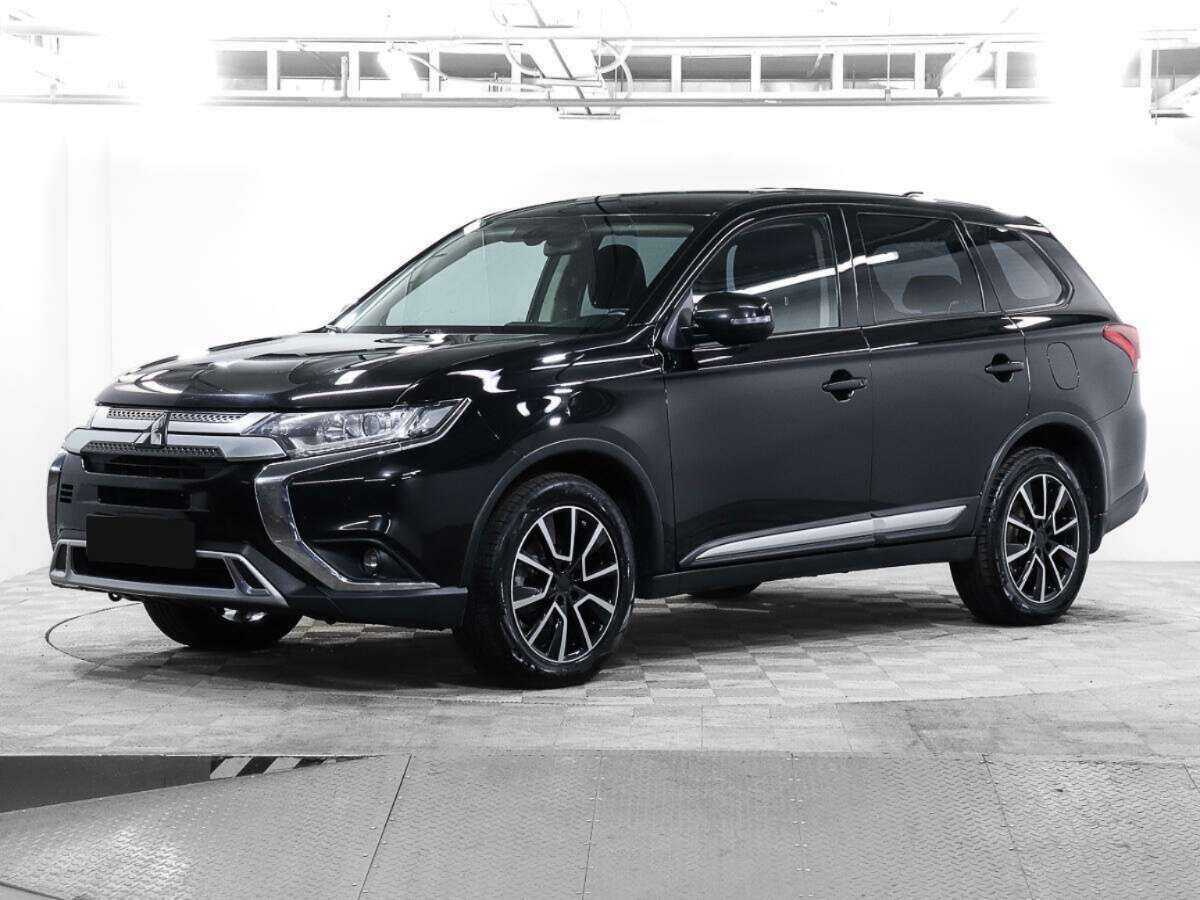 Mitsubishi Outlander с пробегом — 2018 год. Посмотреть фото