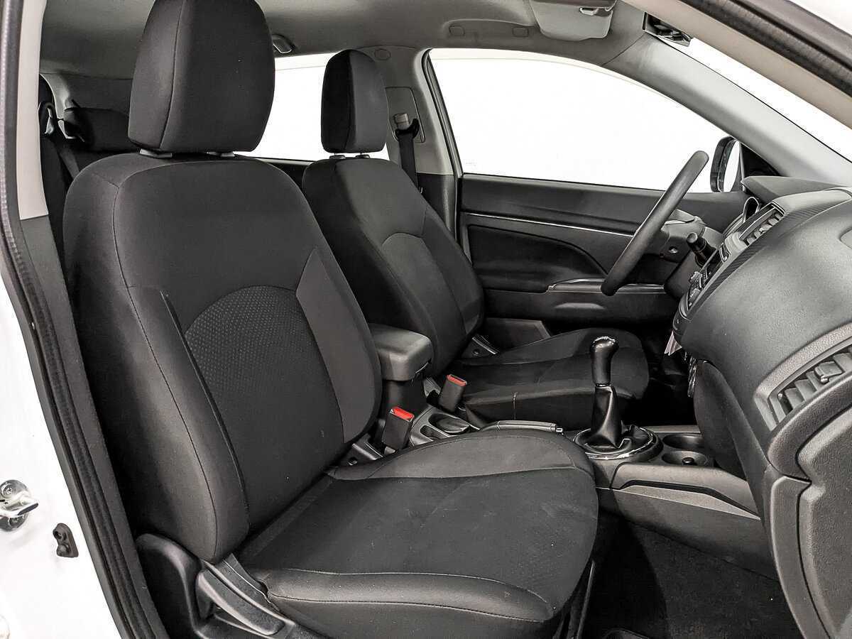 Mitsubishi ASX с пробегом — 2014 год. Фото: #23