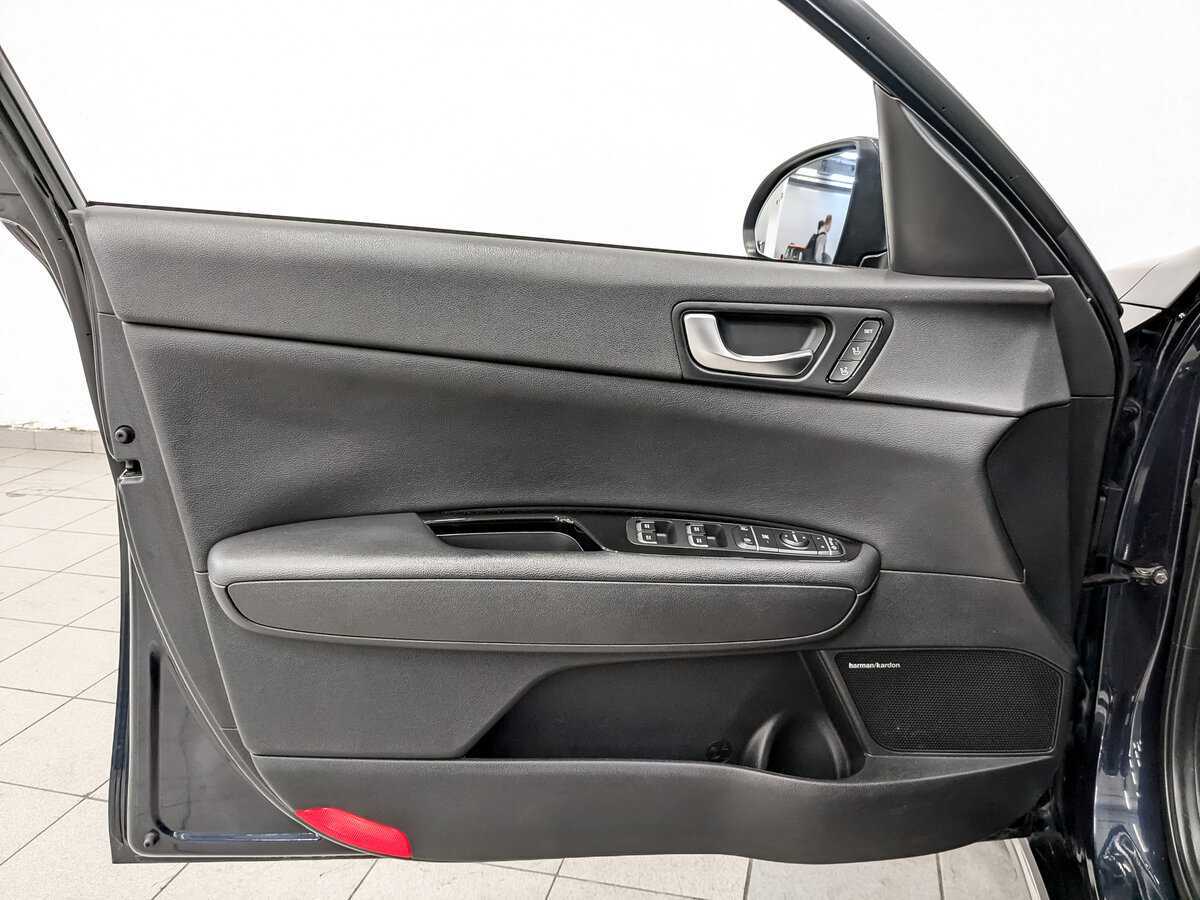 Kia Optima с пробегом — 2017 год. Фото: #18