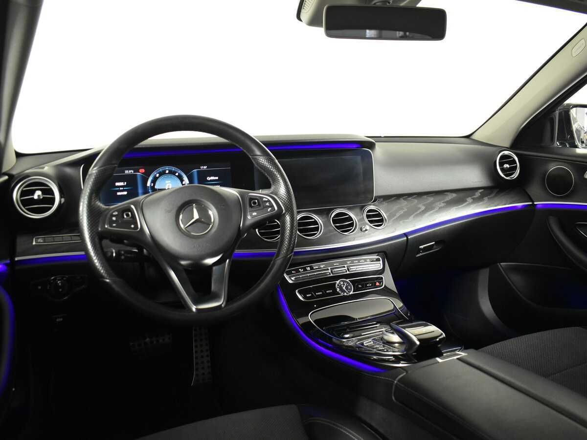 Mercedes-Benz E-Класс с пробегом — 2017 год. Фото: #11