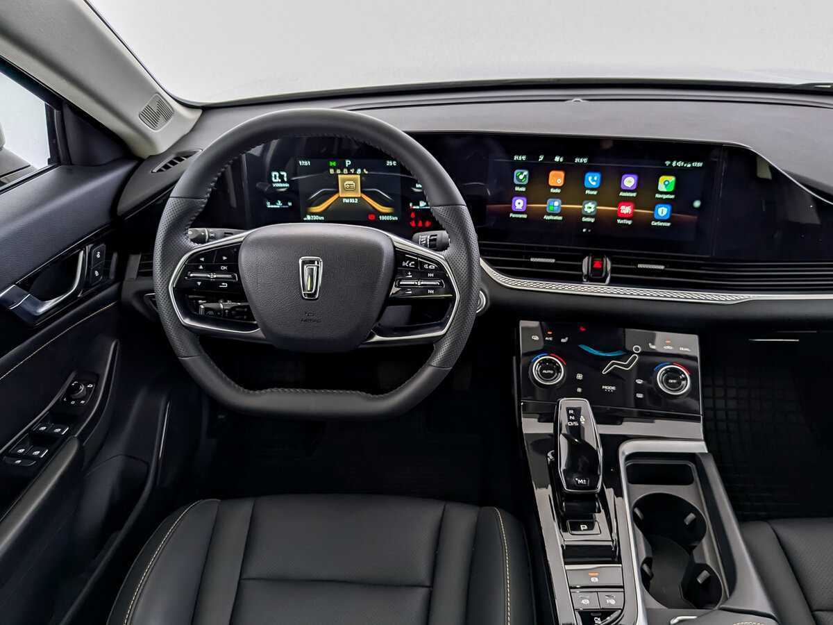 FAW Bestune B70 с пробегом — 2023 год. Фото: #25