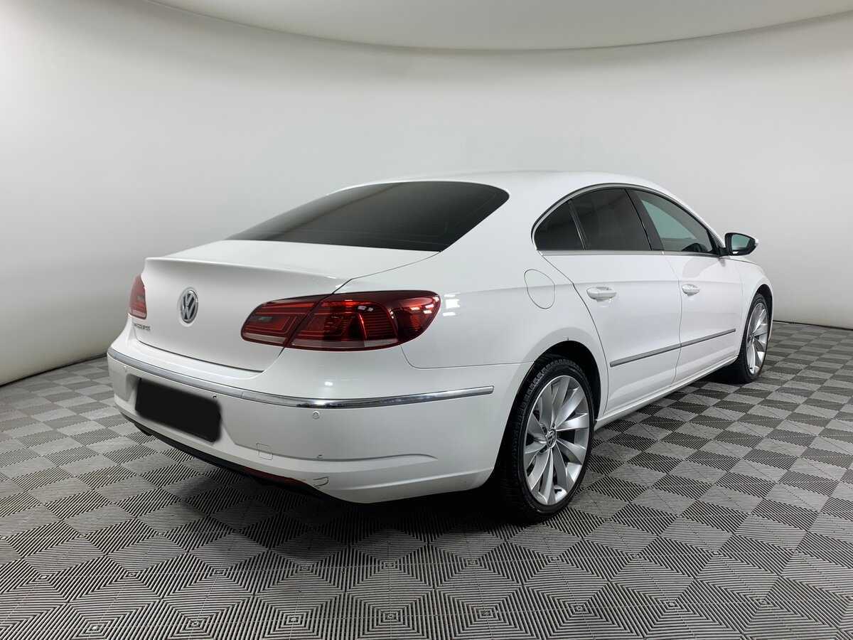 Volkswagen Passat CC с пробегом — 2013 год. Фото: #4