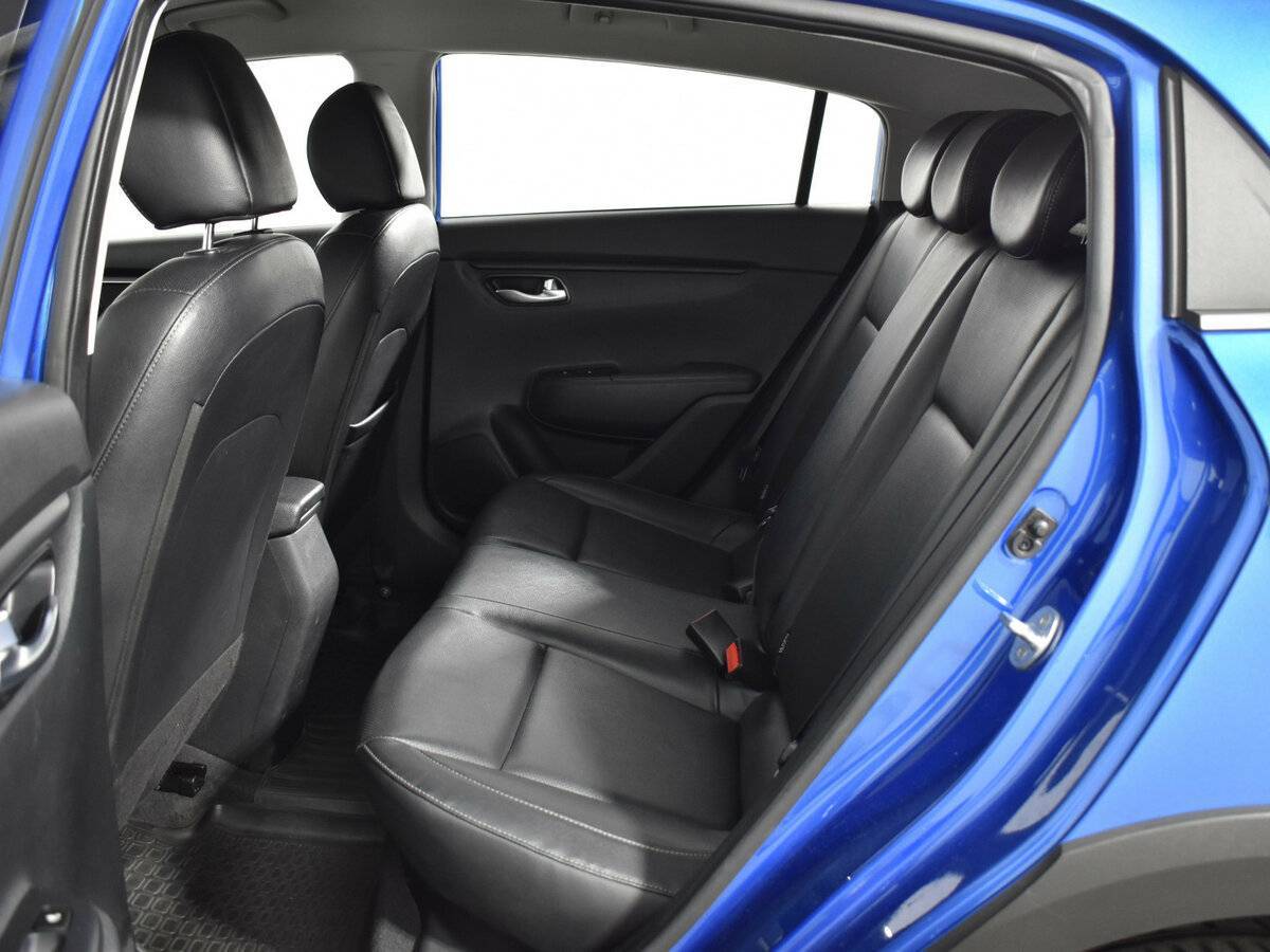 Kia Rio с пробегом — 2017 год. Фото: #10