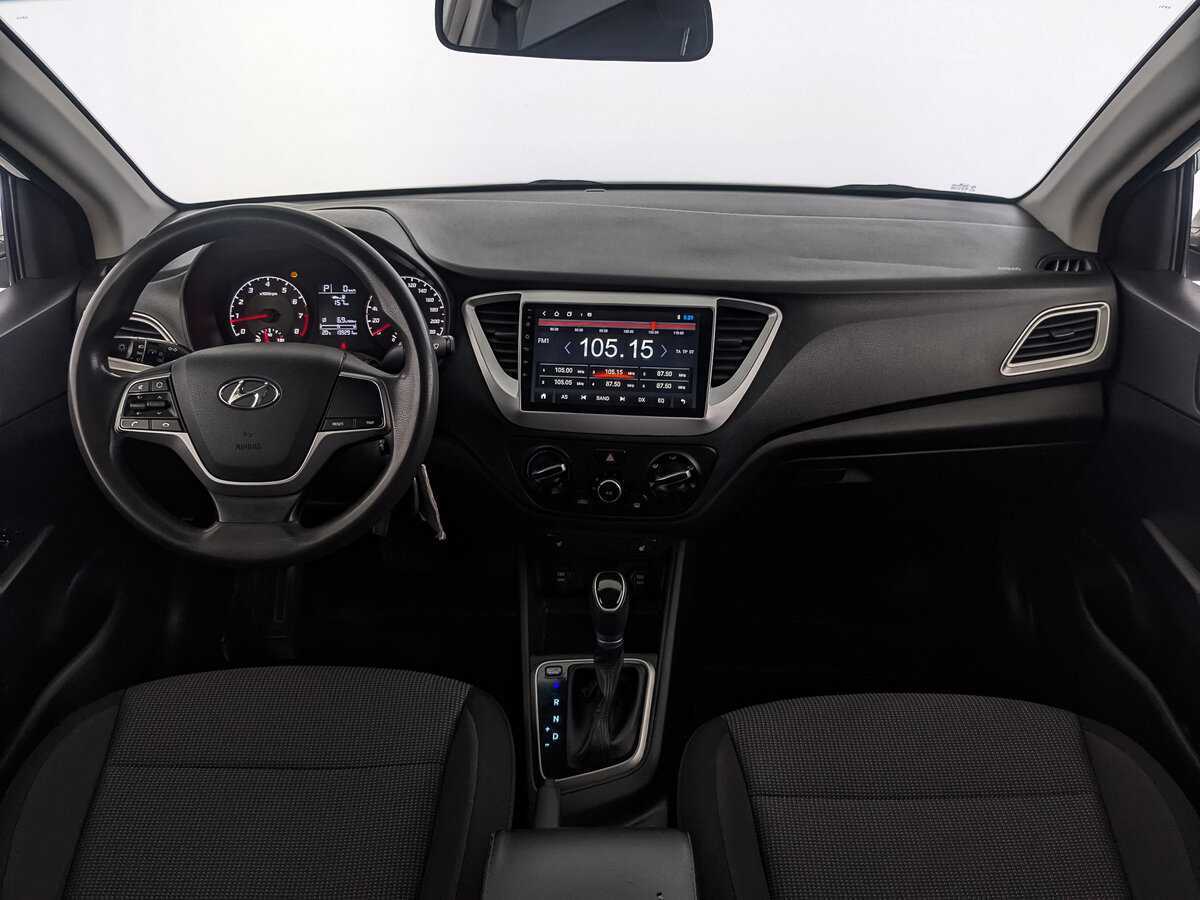 Hyundai Solaris с пробегом — 2020 год. Фото: #9