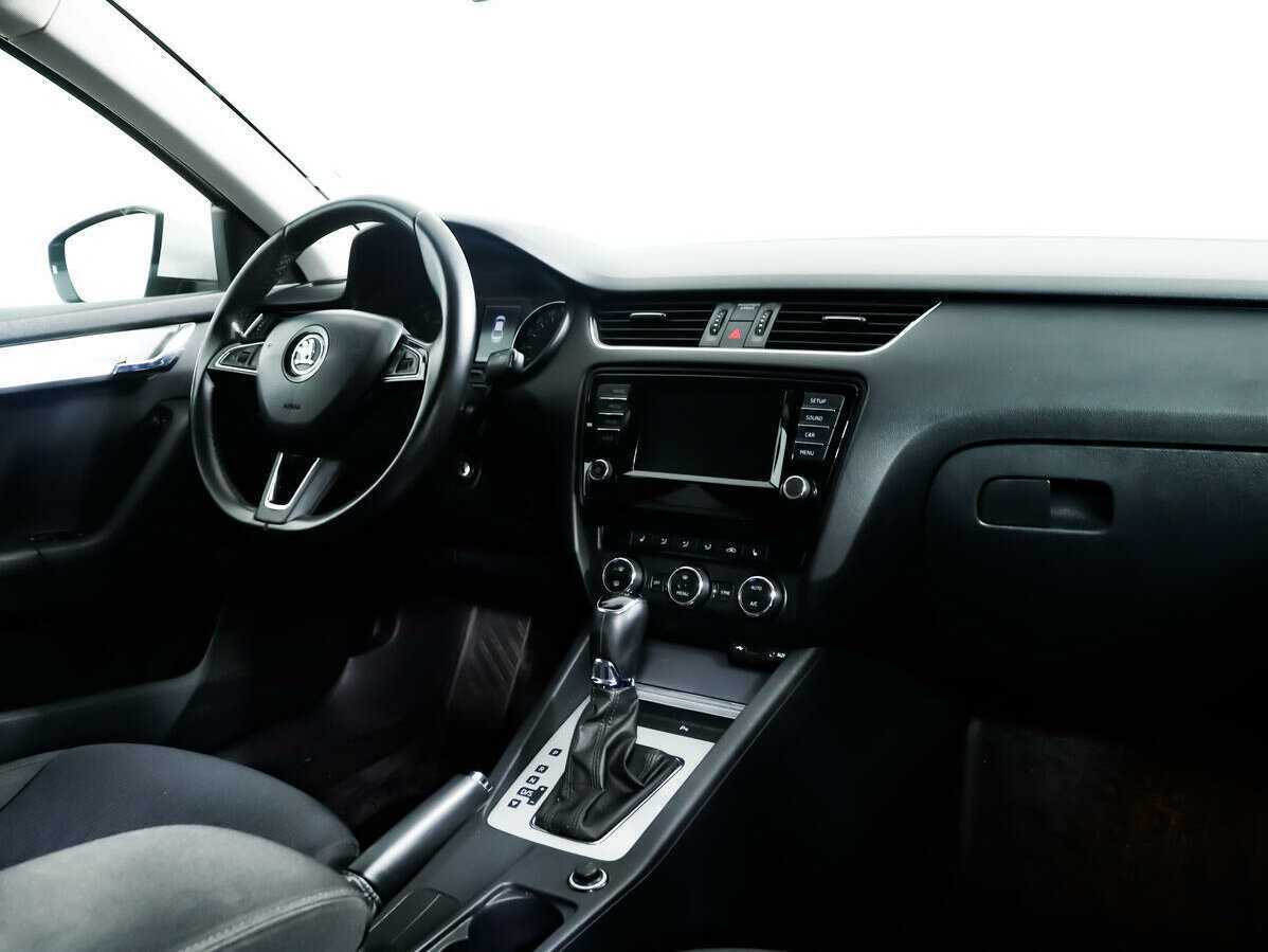 Skoda Octavia с пробегом — 2016 год. Фото: #8