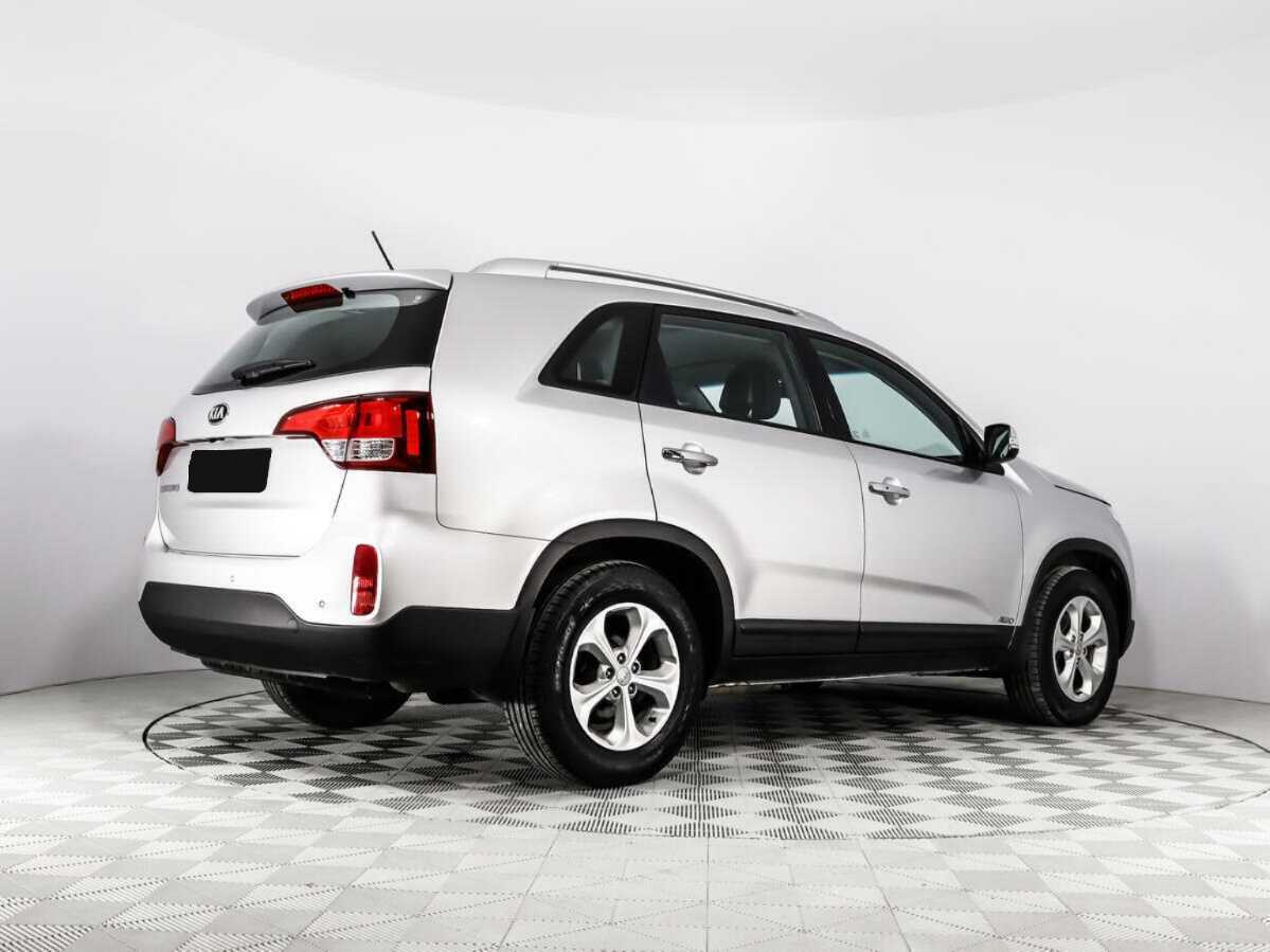 Kia Sorento с пробегом — 2014 год. Фото: #4