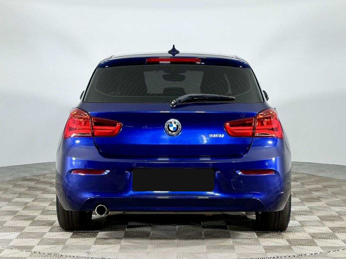 BMW 1 серии с пробегом — 2017 год. Фото: #3