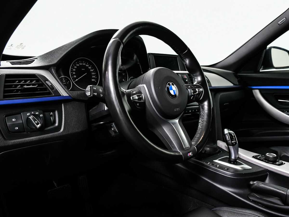 BMW 3 серии с пробегом — 2020 год. Фото: #12