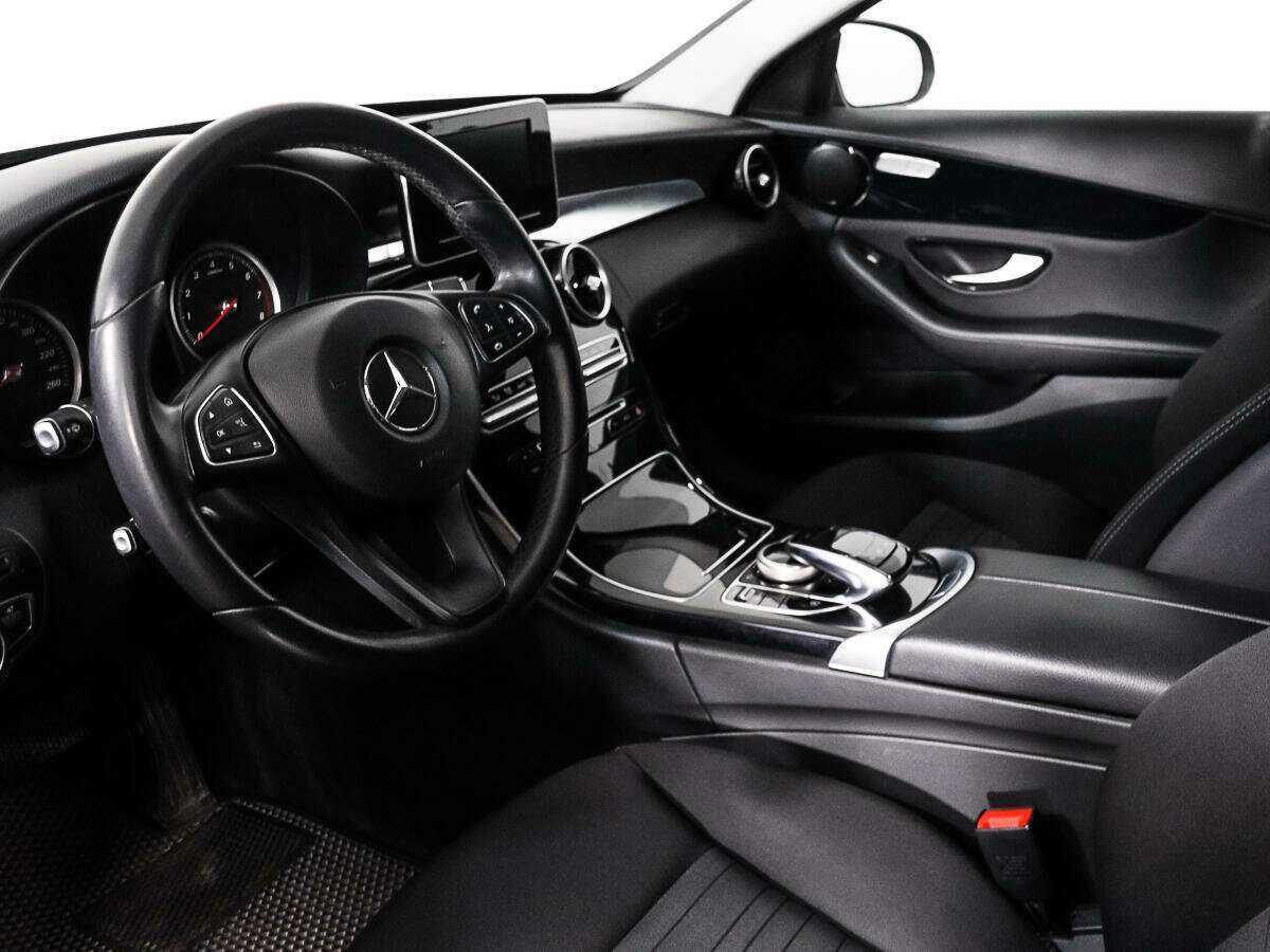 Mercedes-Benz C-Класс с пробегом — 2015 год. Фото: #8
