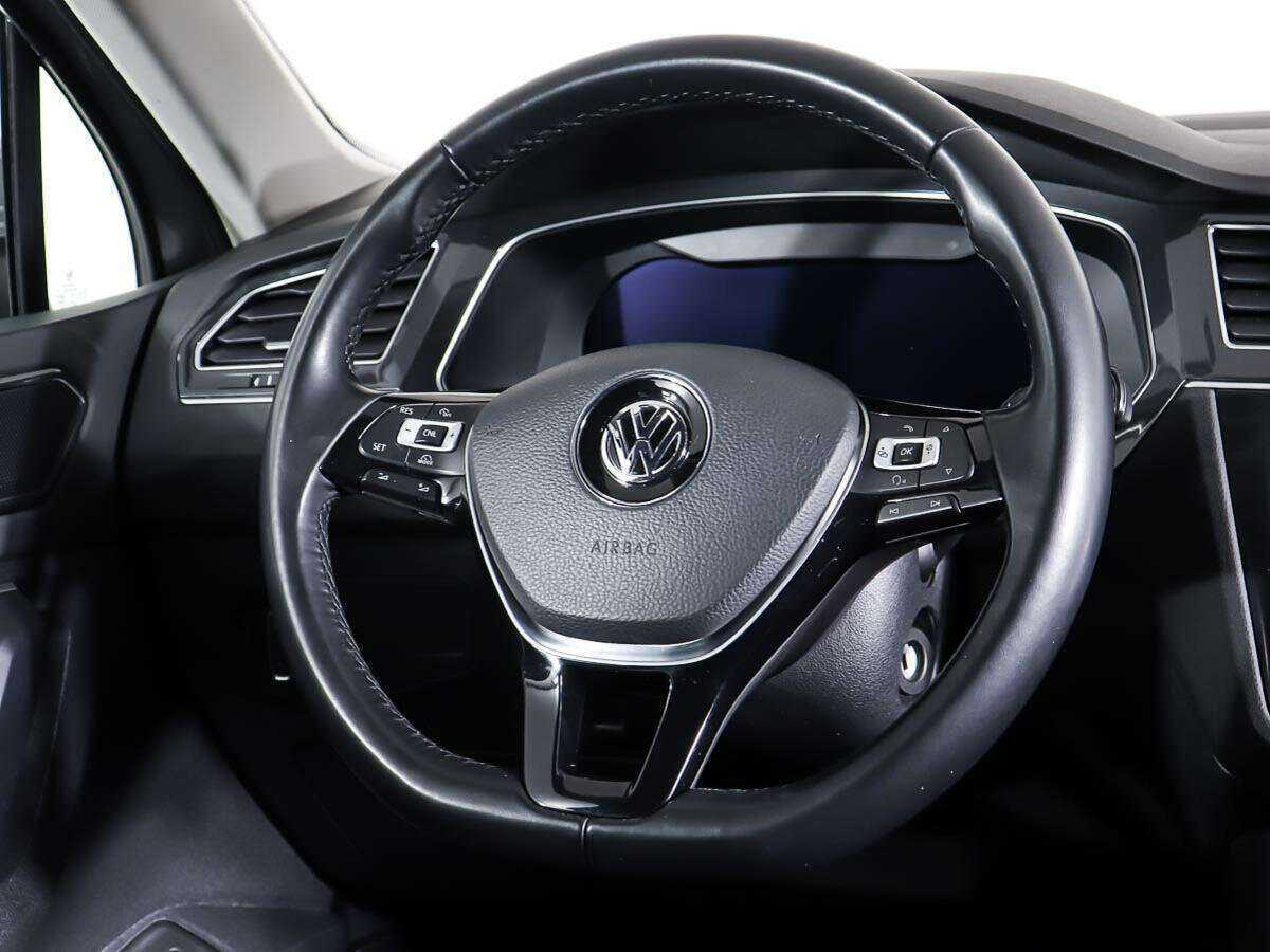 Volkswagen Tiguan с пробегом — 2017 год. Фото: #14