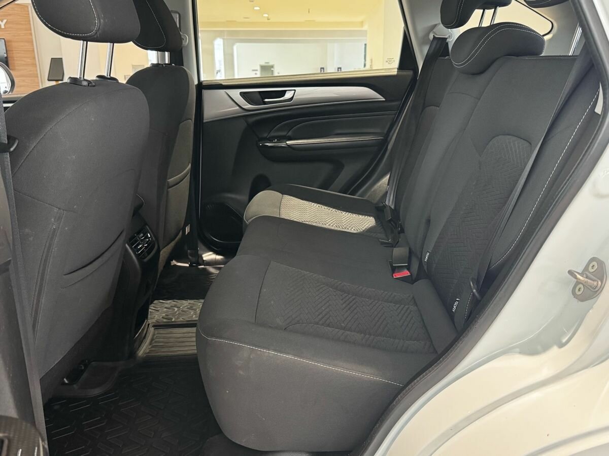 Haval M6 с пробегом — 2024 год. Фото: #28