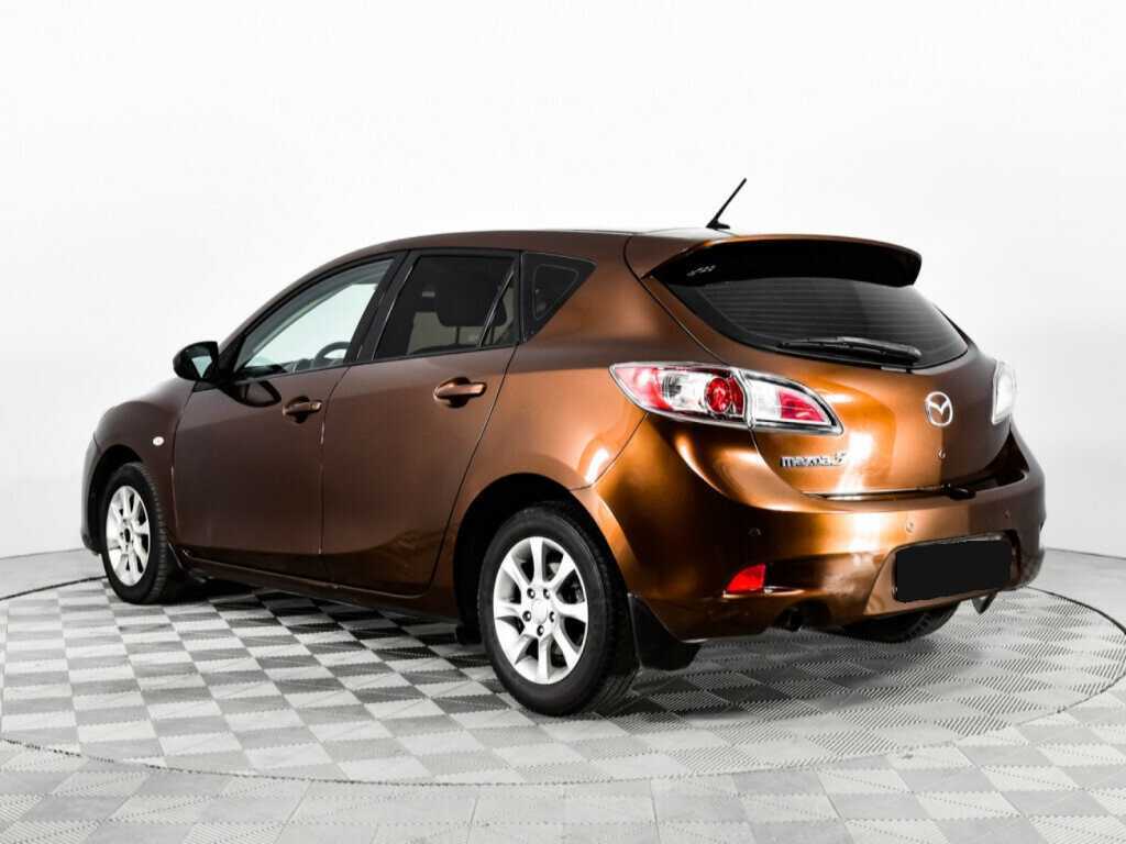 Mazda 3 с пробегом — 2012 год. Фото: #6
