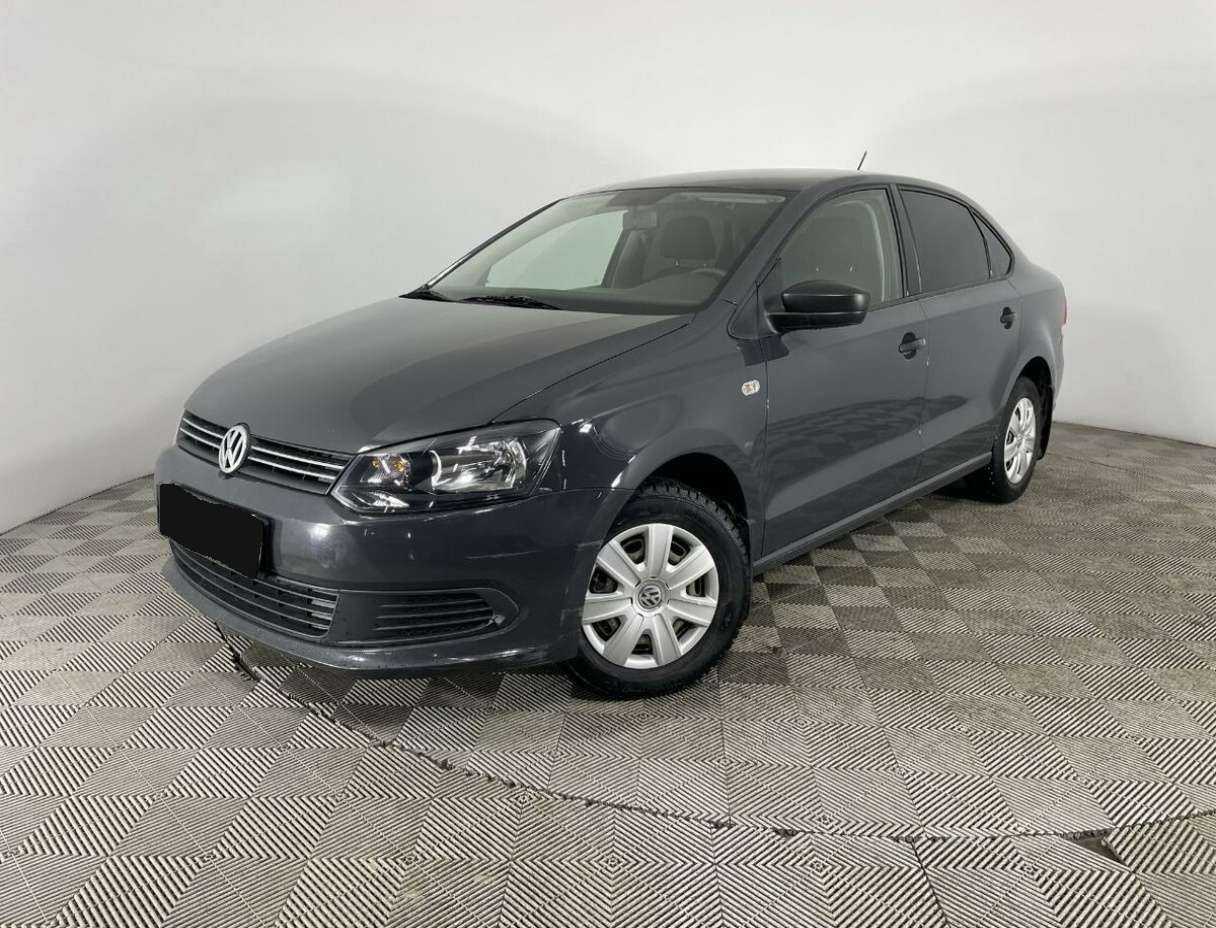 Volkswagen Polo с пробегом — 2013 год. Фото: #0