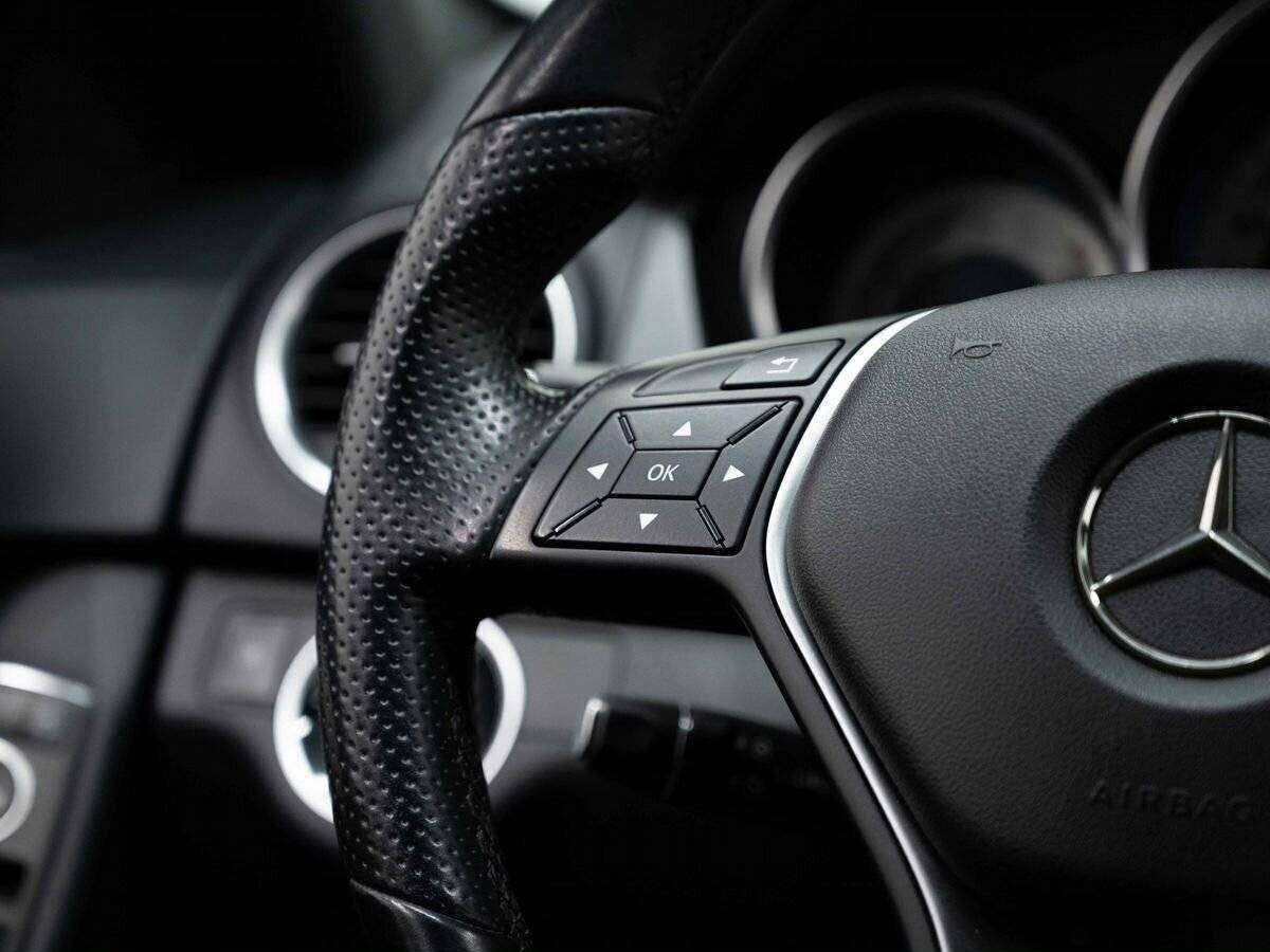 Mercedes-Benz C-Класс с пробегом — 2013 год. Фото: #13