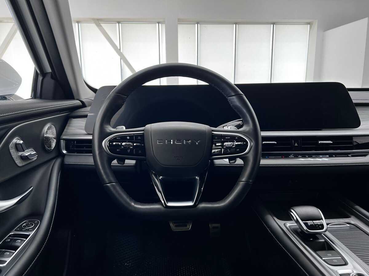 Chery Arrizo 8 с пробегом — 2023 год. Фото: #12