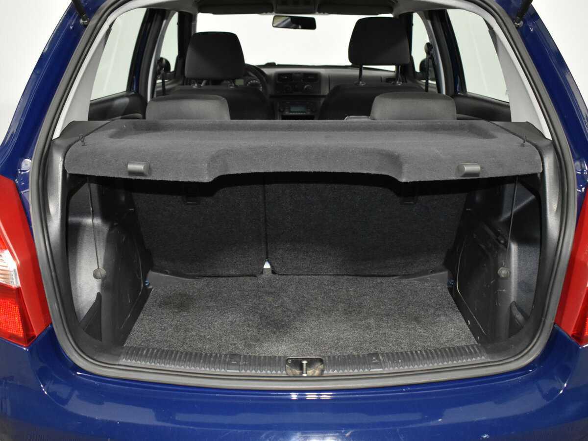 Skoda Fabia с пробегом — 2012 год. Фото: #19