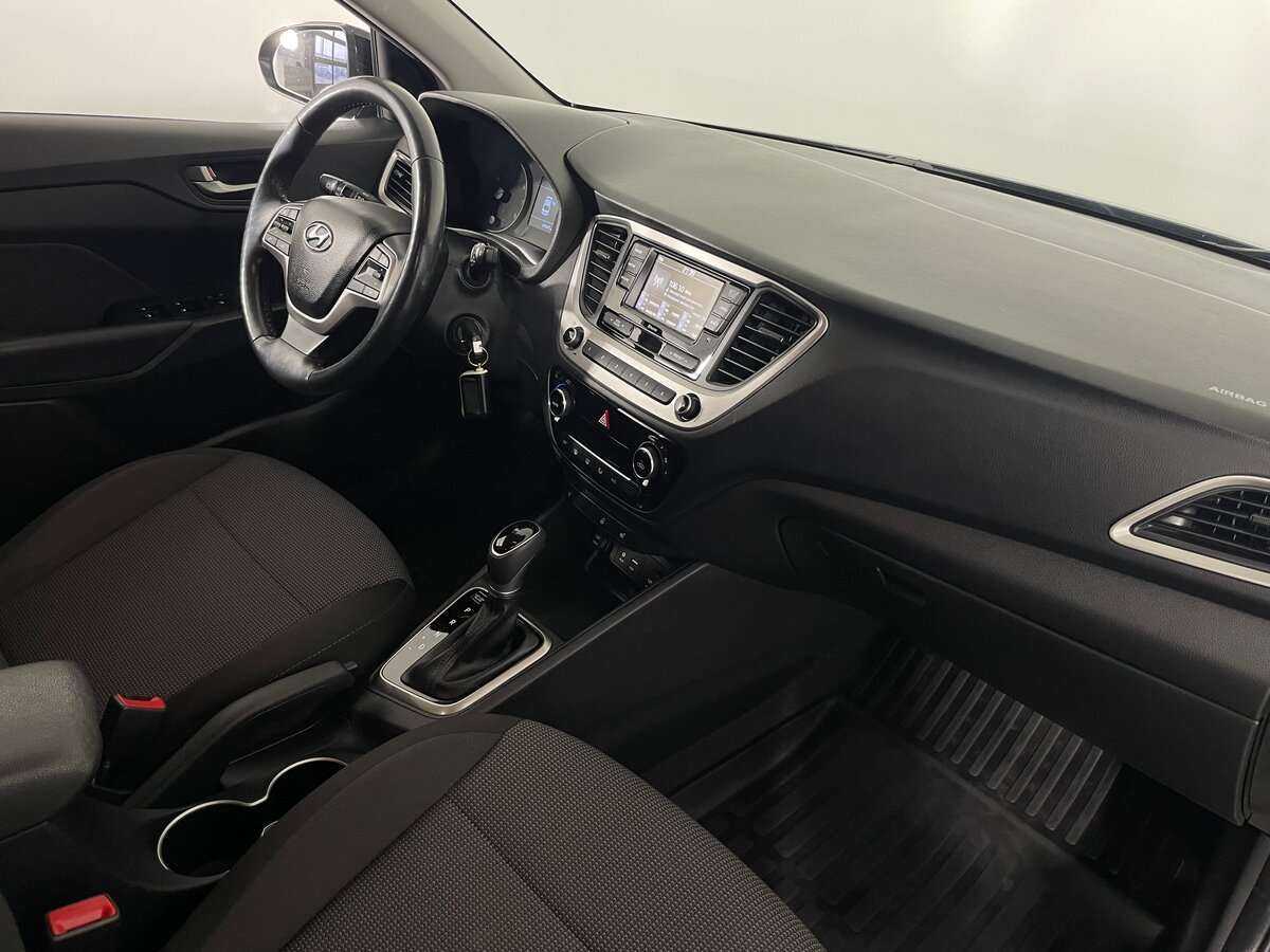 Hyundai Solaris с пробегом — 2018 год. Фото: #7