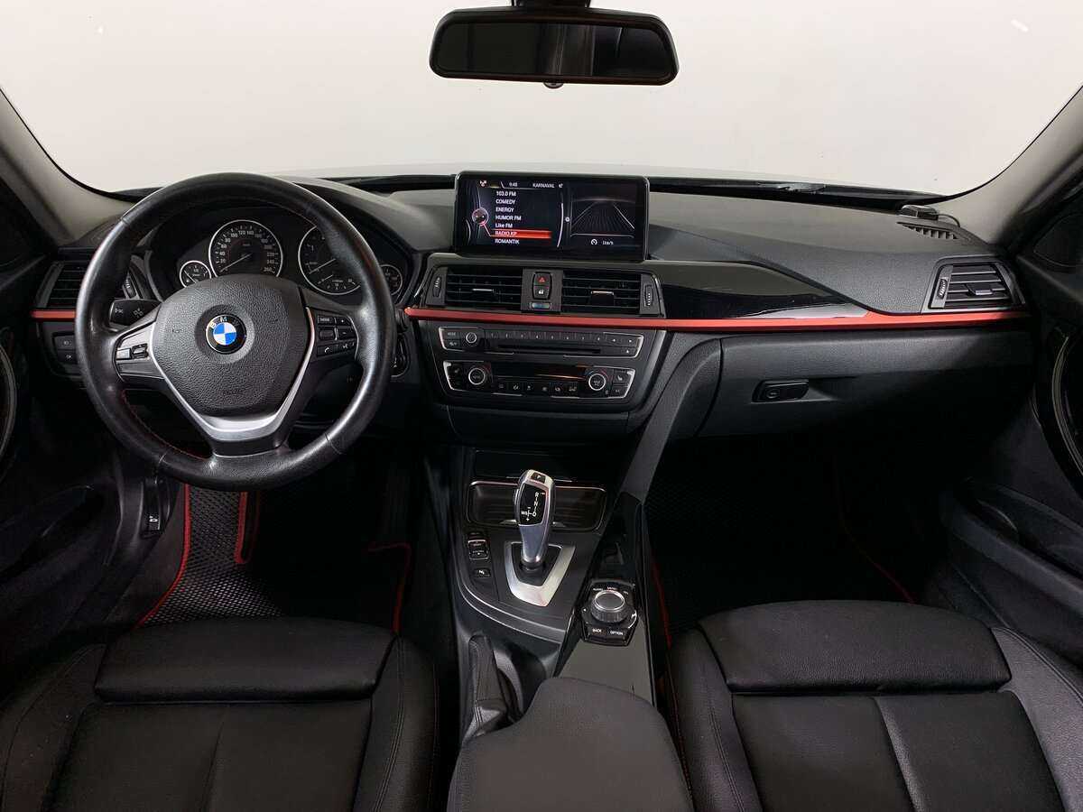 BMW 3 серии с пробегом — 2013 год. Фото: #9