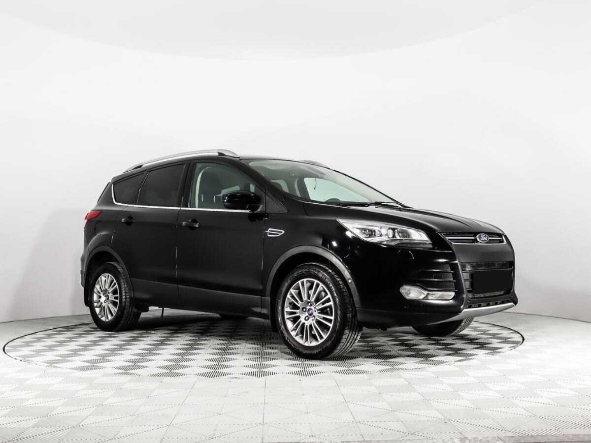 Ford Kuga с пробегом — 2014 год. Фото: #2
