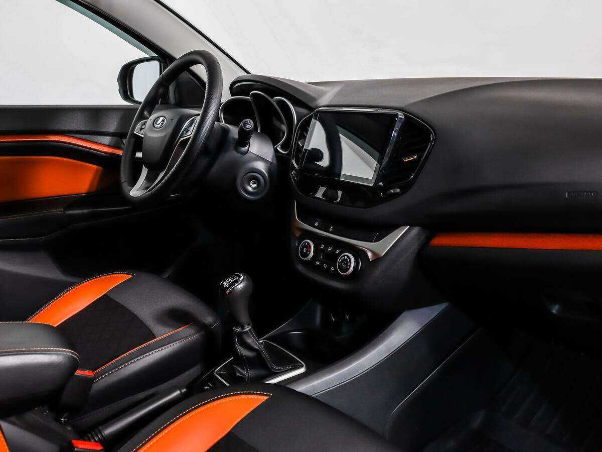 Lada (ВАЗ) Vesta с пробегом — 2020 год. Фото: #7