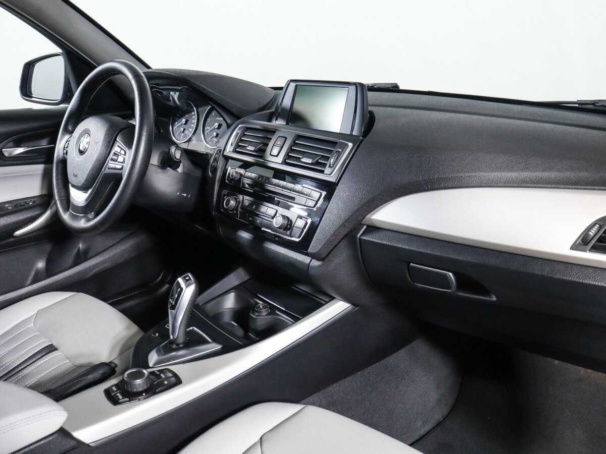 BMW 1 серии с пробегом — 2017 год. Фото: #3