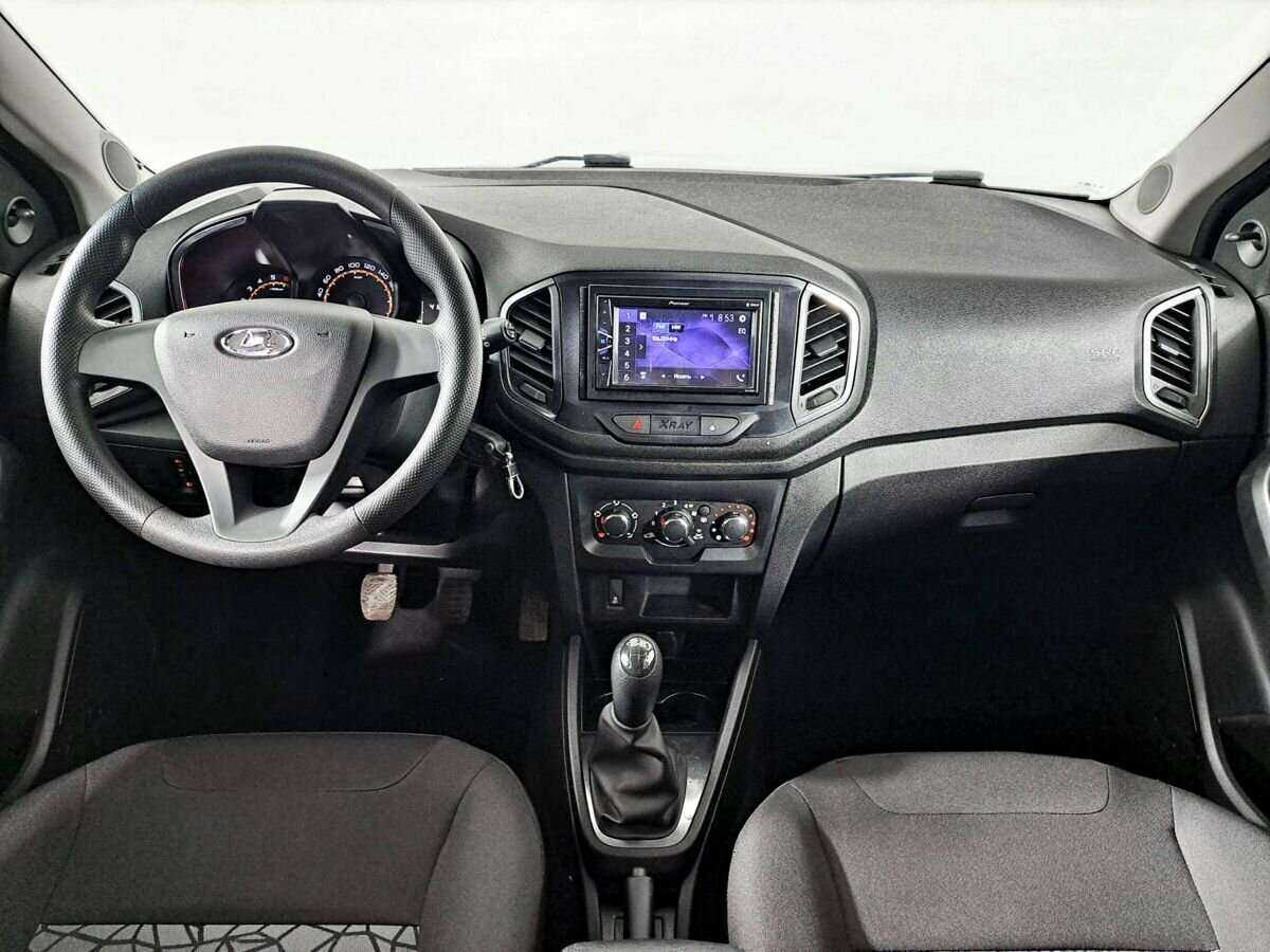 Lada (ВАЗ) XRAY с пробегом — 2019 год. Фото: #11