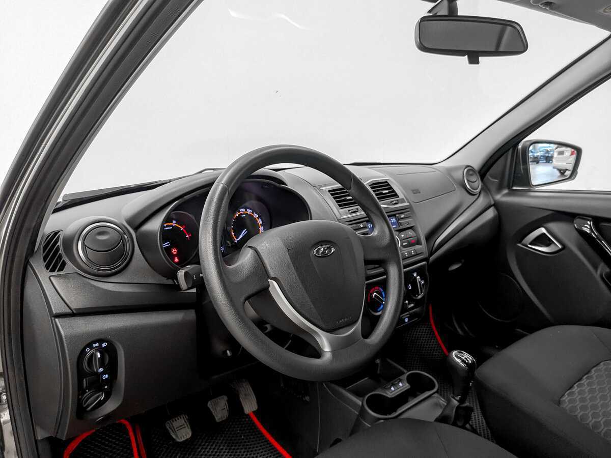 Lada (ВАЗ) Granta с пробегом — 2020 год. Фото: #15