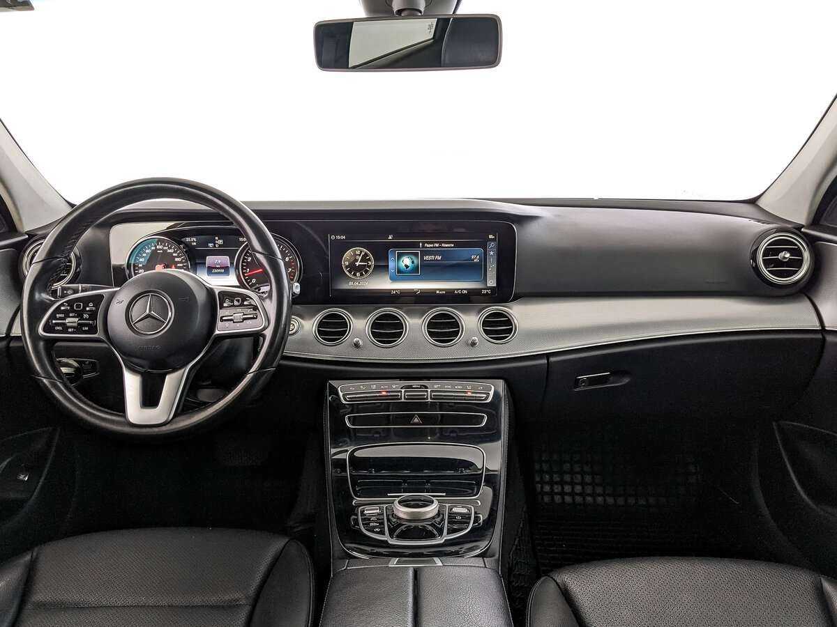 Mercedes-Benz E-Класс с пробегом — 2018 год. Фото: #9
