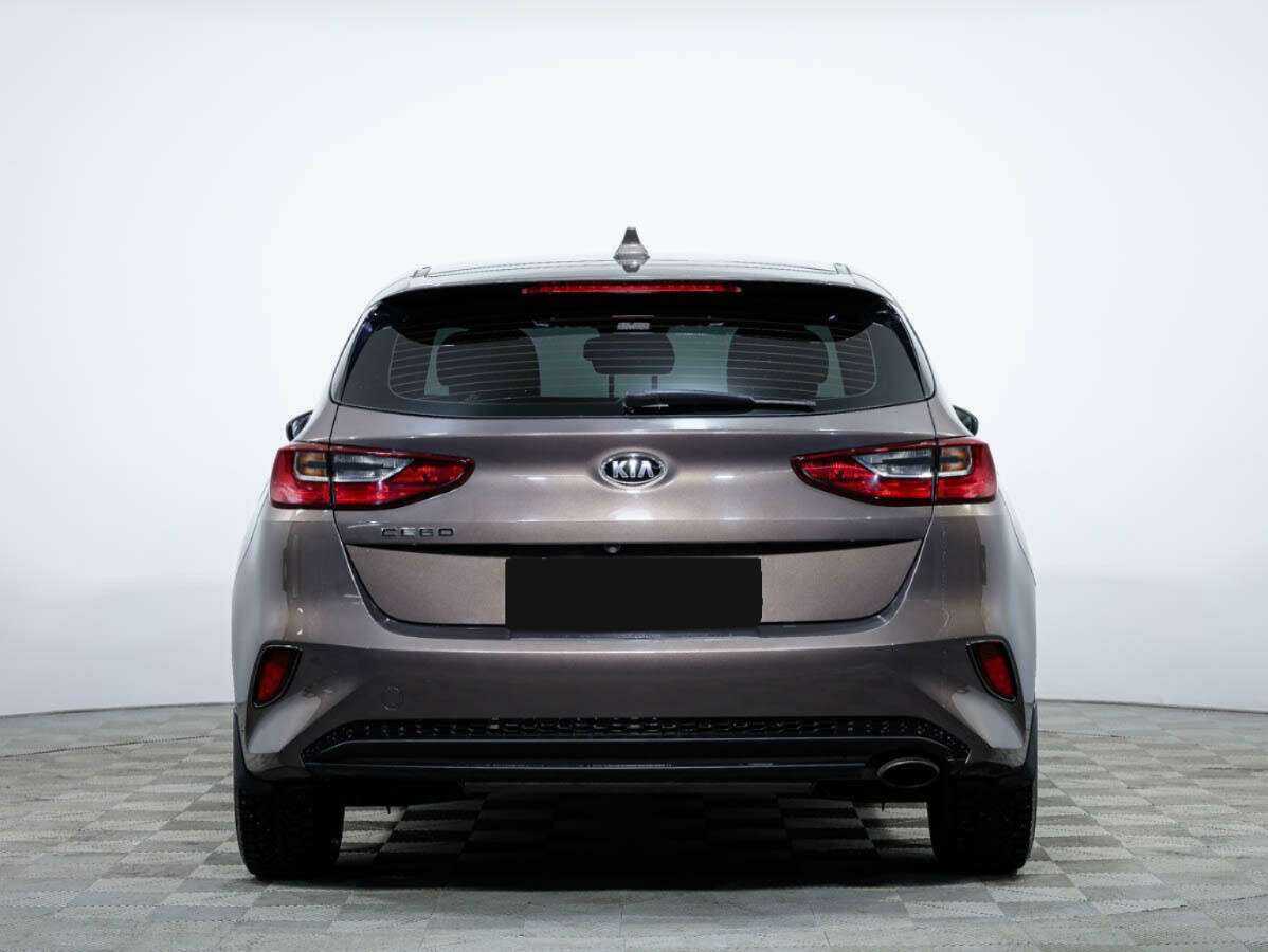 Kia Ceed с пробегом — 2018 год. Фото: #4
