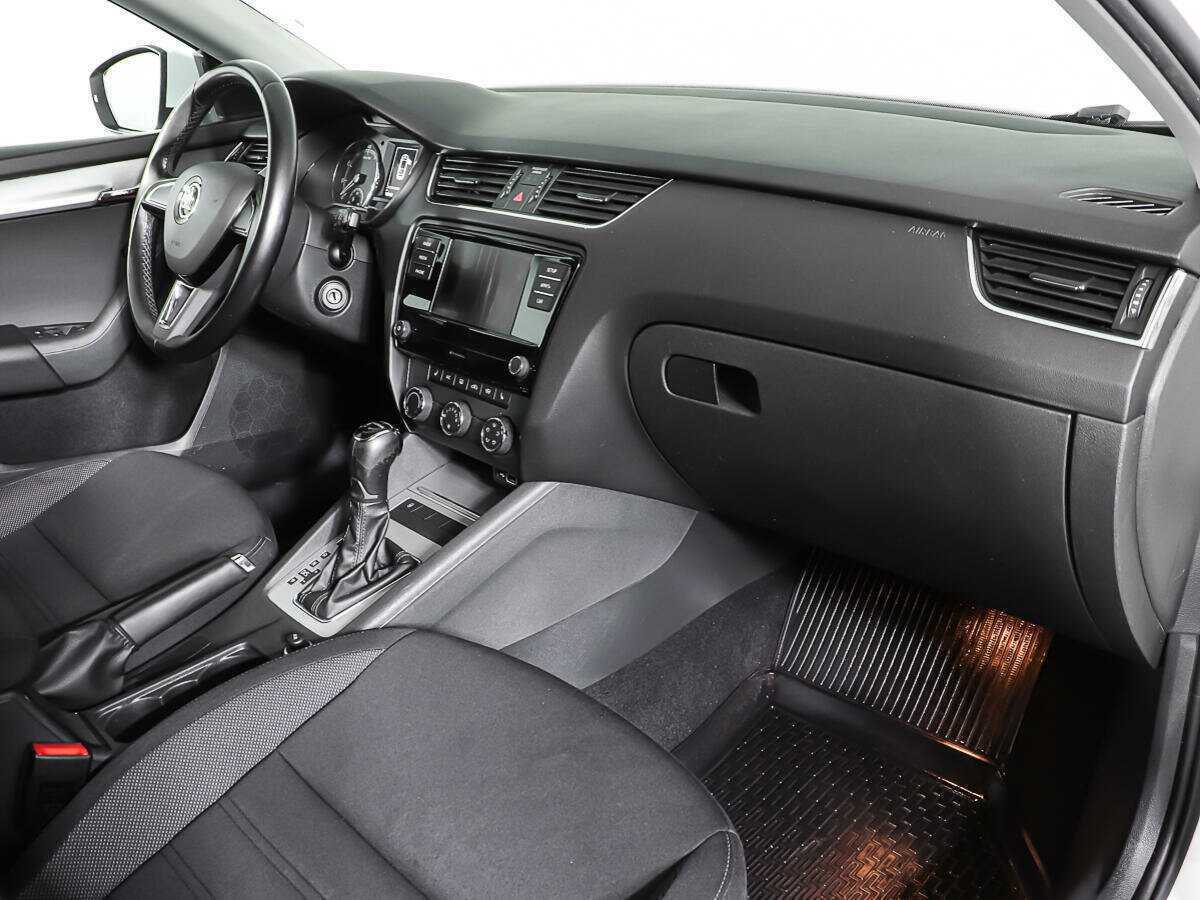 Skoda Octavia с пробегом — 2019 год. Фото: #8