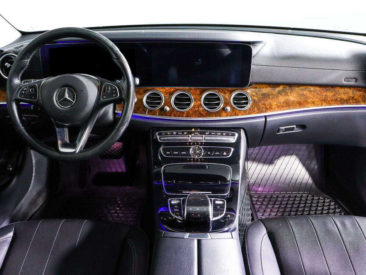 Mercedes-Benz E-Класс с пробегом — 2016 год. Фото: #9