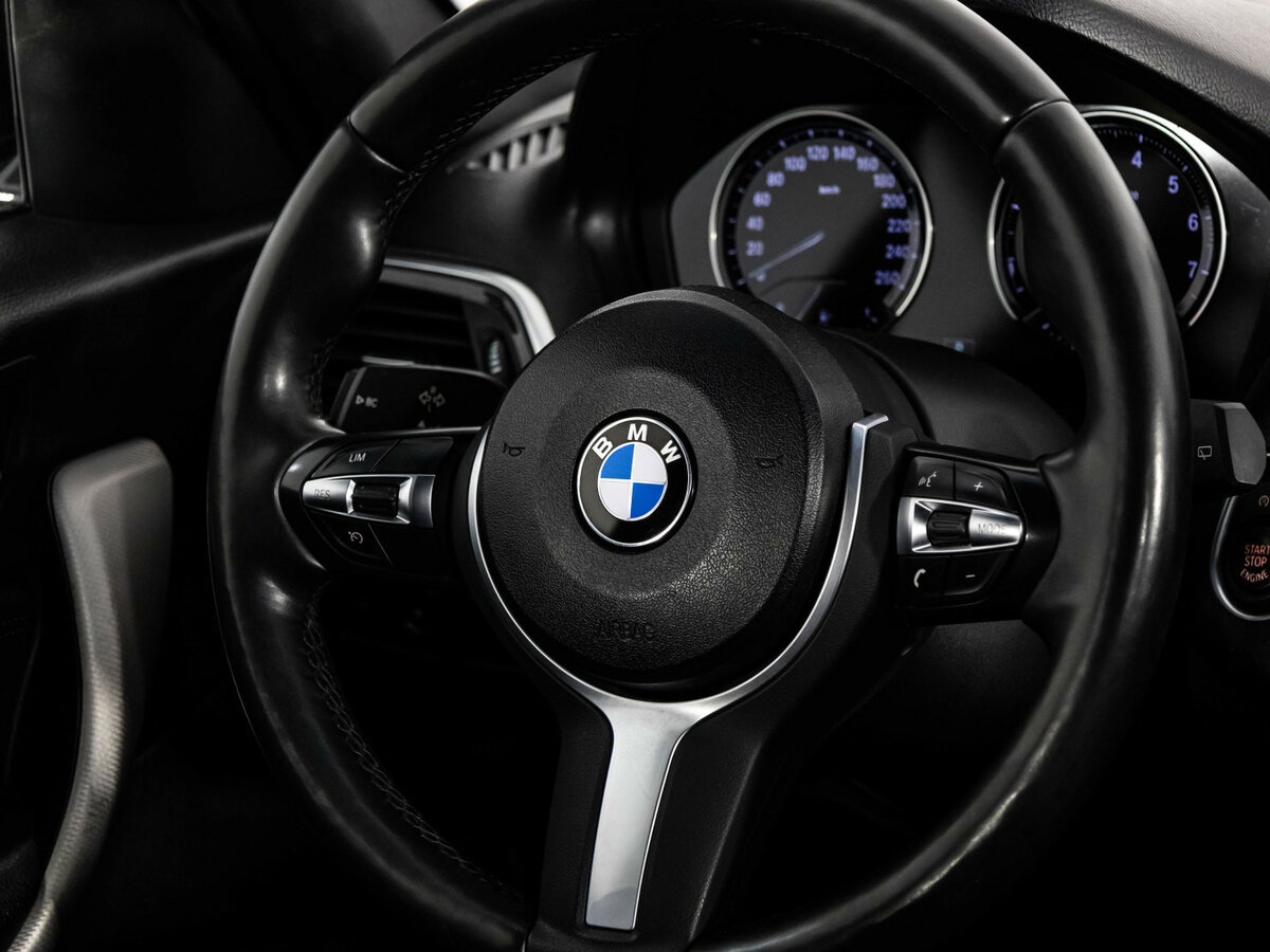 BMW 1 серии с пробегом — 2019 год. Фото: #10