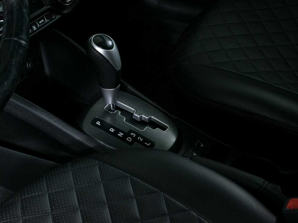 Kia Rio с пробегом — 2013 год. Фото: #12