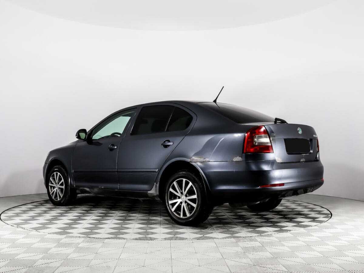 Skoda Octavia с пробегом — 2012 год. Фото: #6