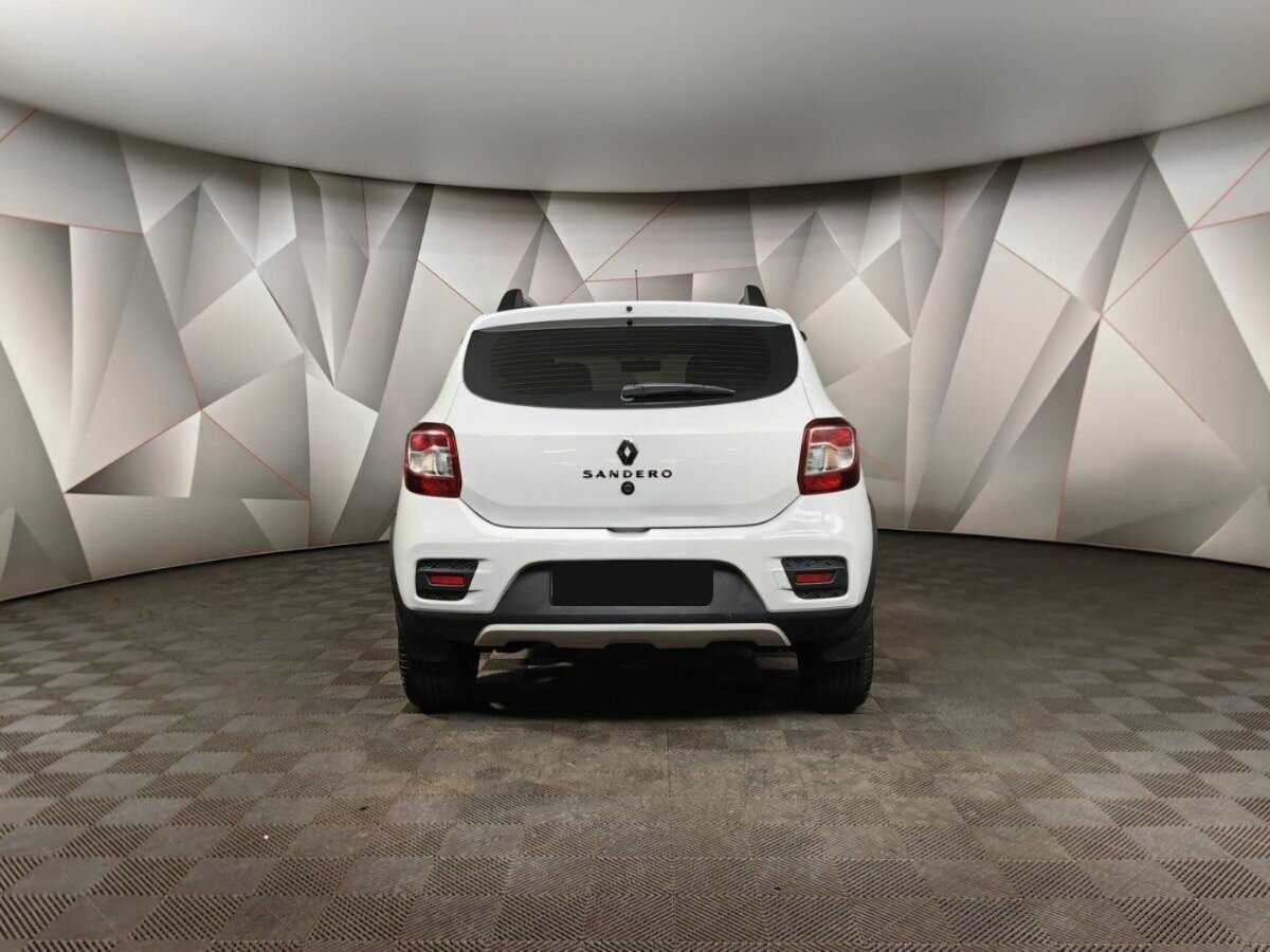 Renault Sandero с пробегом — 2019 год. Фото: #7