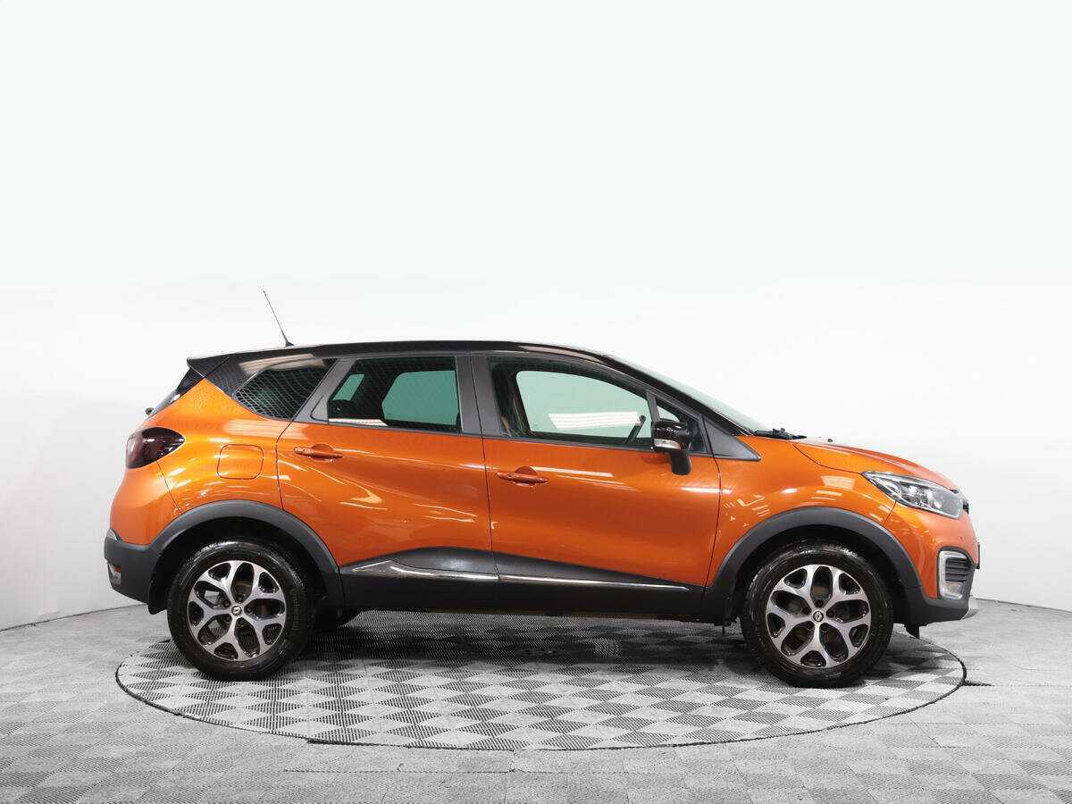 Renault Kaptur с пробегом — 2018 год. Фото: #2