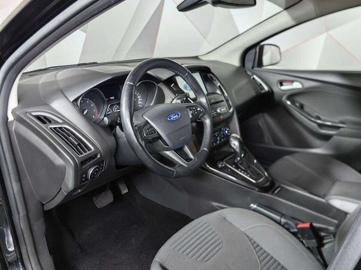 Ford Focus с пробегом — 2016 год. Фото: #12