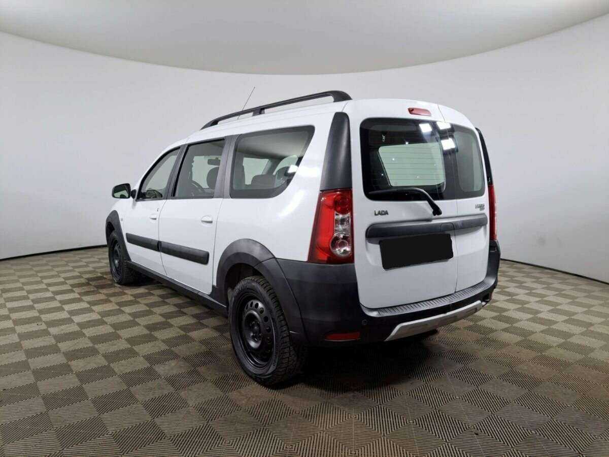 Lada (ВАЗ) Largus с пробегом — 2019 год. Фото: #6