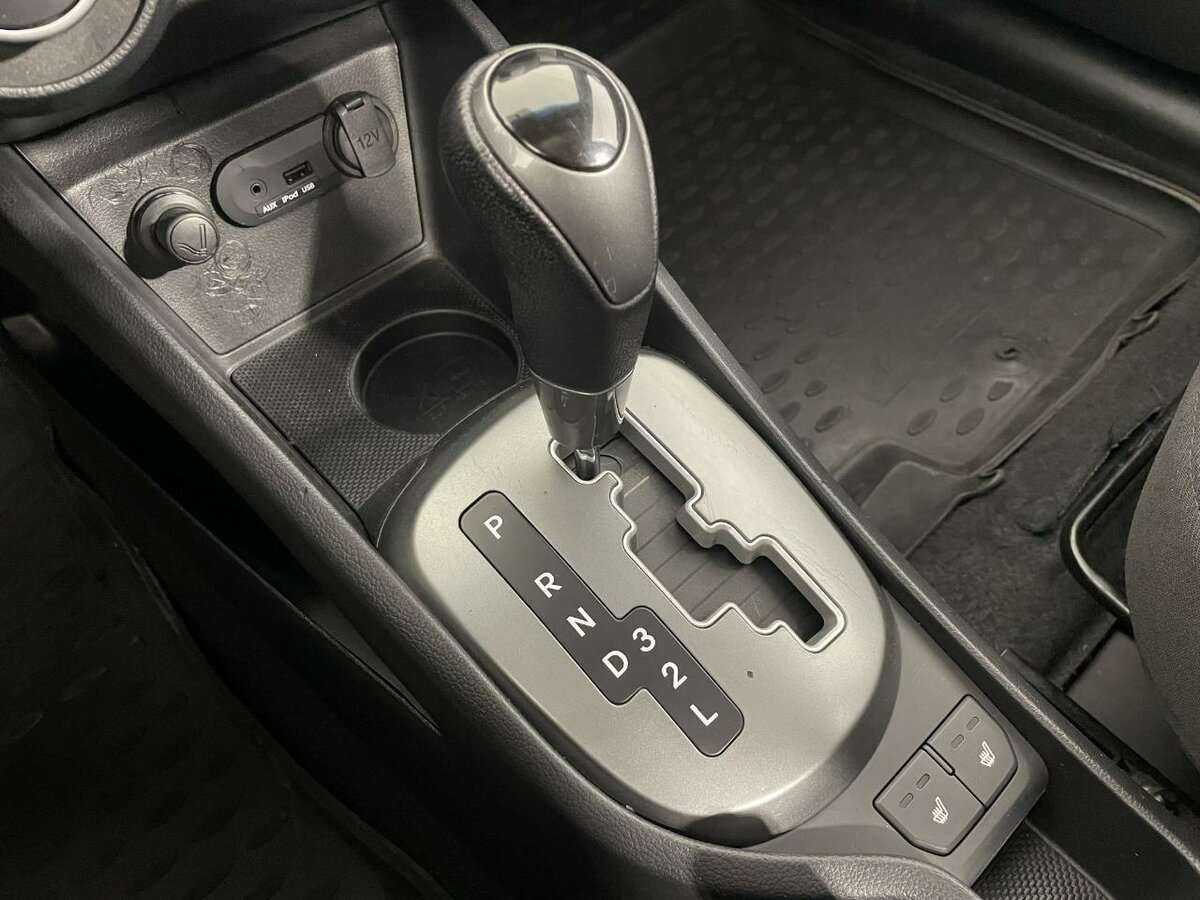 Kia Rio с пробегом — 2014 год. Фото: #12