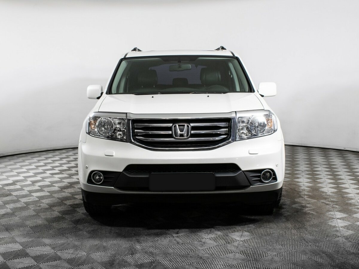 Honda Pilot с пробегом — 2014 год. Фото: #1