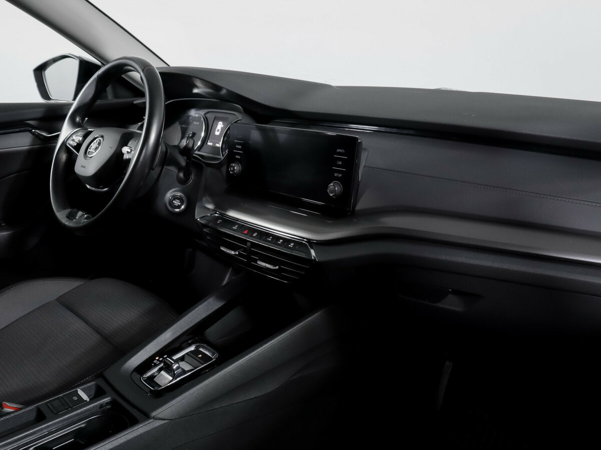 Skoda Octavia с пробегом — 2020 год. Фото: #6